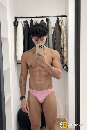 Bisexual Escort Roque And Alejandro 26yr - licking