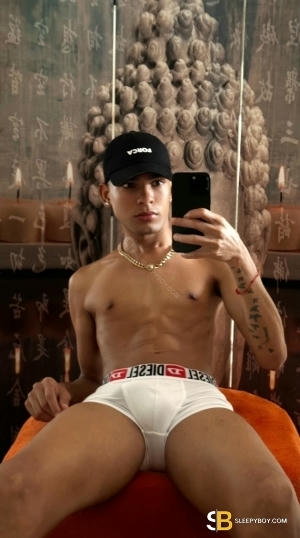 Gay Escort Igor 25yr - sucking