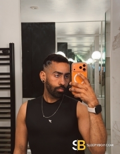 male escort London Paulo E Edu