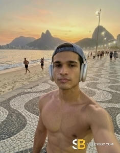 male rent boy London Matheus