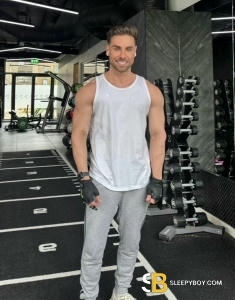 male rent boy London Bruno