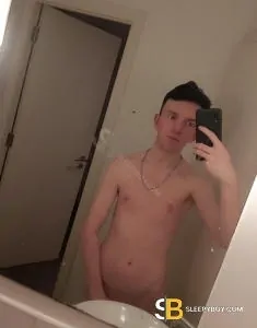 male escort Birmingham Tom