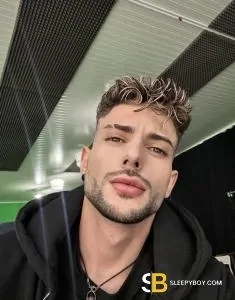 male rent boy London Teodor