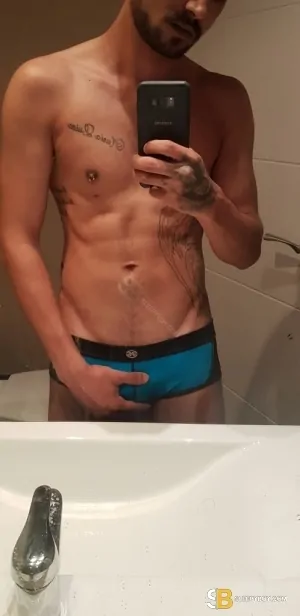 Gay Escort Wesley 27yr - sucking