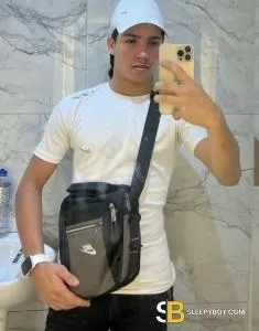 male rent boy London Xxl Twink Top