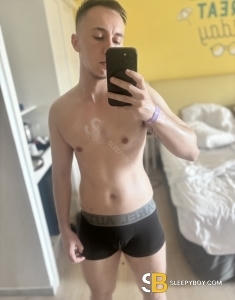 transgender (FTM) escort Wembley Leo