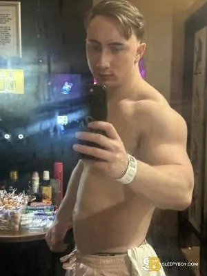 Bisexual Escort Jacey 22yr - sucking