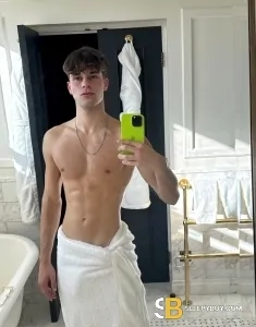male escort London Lucasbr_xl