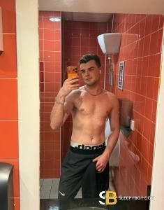 male rent boy Edinburgh Aaron