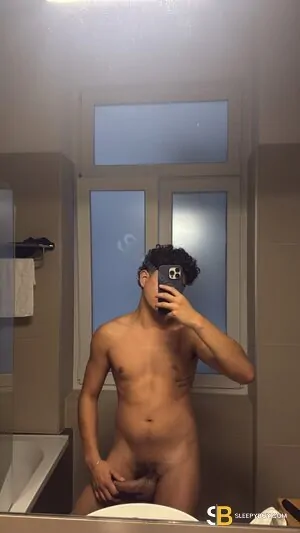 Gay Escort Felipe 22yr - role