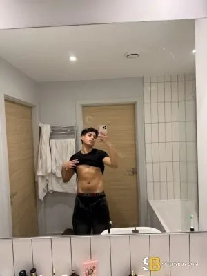 Gay Escort Felipe 22yr - role