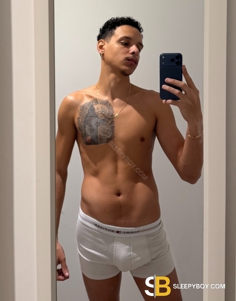 male escort London William Bitencourt