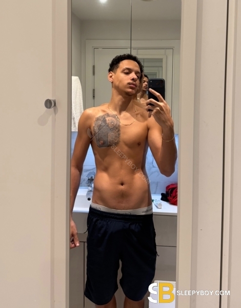 male escort London William Bitencourt
