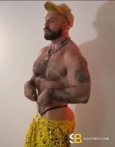 male escort Manchester Bo