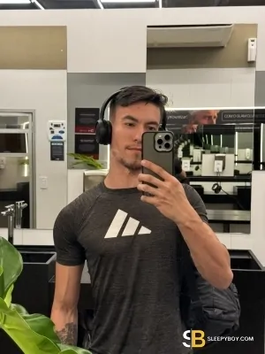 Gay Escort Allan 24yr - role