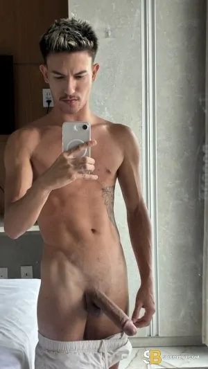 Gay Escort Allan 24yr - role