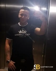 male rent boy Cardiff Chris