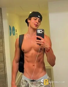 male rent boy Mayfair Julio Cesar