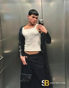 male rent boy London Matheus