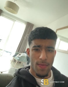 male rent boy Manchester Arab