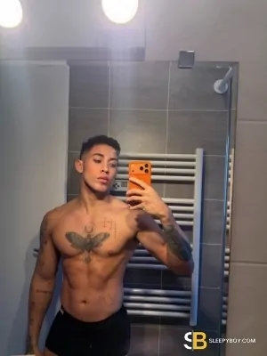 Bisexual Escort Daniel Lino 25yr - sucking