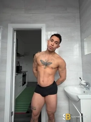 Bisexual Escort Daniel Lino 25yr - sucking