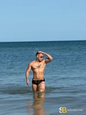 Bisexual Escort Daniel Lino 25yr - sucking