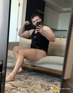 Gay Escort Harvey 27yr - licking