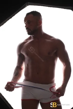 Bisexual Escort Carlos 30yr - licking