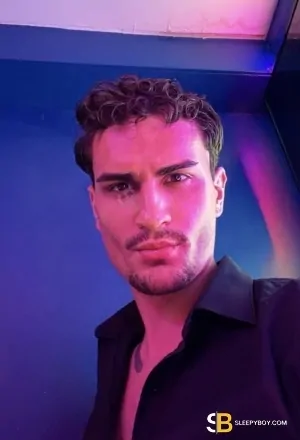 Bisexual Escort Dominykas 22yr - role