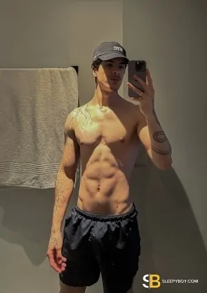 Gay Escort Marcello 22yr - role