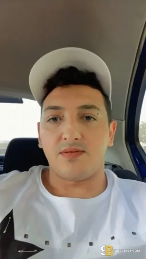 Gay Escort Sidhart 26yr - gangbang