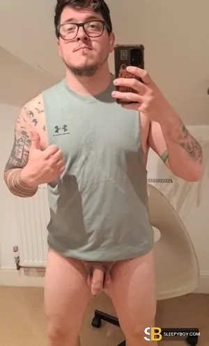 Gay Escort Peter 28yr - licking