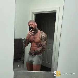 Bisexual Escort Murdz 43yr - role