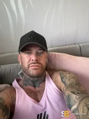 Bisexual Escort Murdz 43yr - role