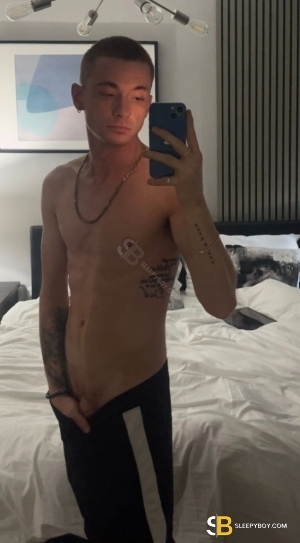 Bisexual Escort Ardee 24yr - gangbang