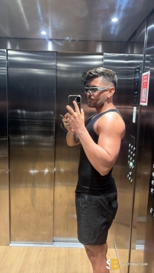 Bisexual Escort Yan 31yr - rimming