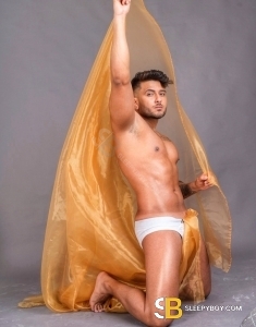 male escort London Yan