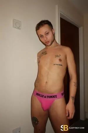 Gay Escort Jd 27yr - role