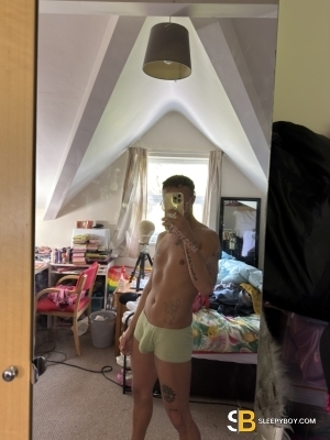 Gay Escort Jd 27yr - sucking