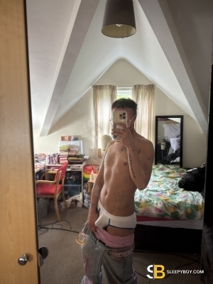 Gay Escort Jd 27yr - licking