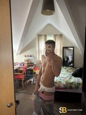Gay Escort Jd 27yr - licking
