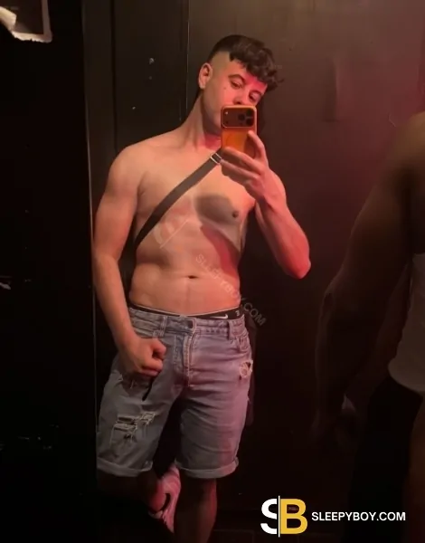 male rent boy London Maicke