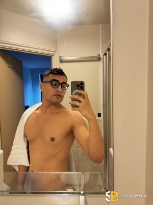 Gay Escort Gustavo 27yr - role