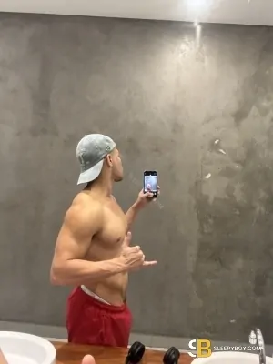Bisexual Escort Augusto Lux 22yr - role