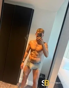 male escort Manchester Dillon