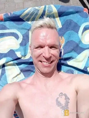 Gay Escort Pip 35yr - role