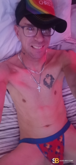 Gay Escort Pip 35yr - sucking