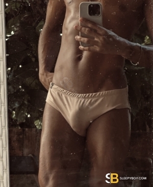 Bisexual Escort Lorenzo Campos 31yr - sucking