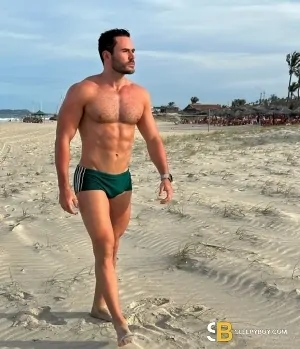 Gay Escort Antonio 30yr - role